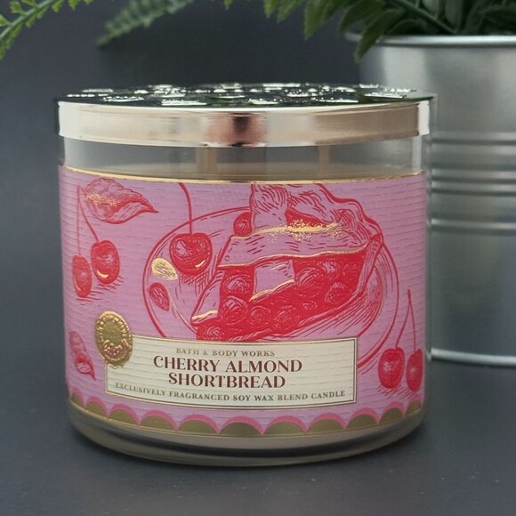 BBW Cherry Almond Shortbread Bath & Body Works 3 Wick Candle - Picture 1 of 10